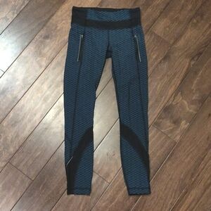 Lululemon Inspire Tight II In Score Jacquard Black Indian Ocean SIZE 4